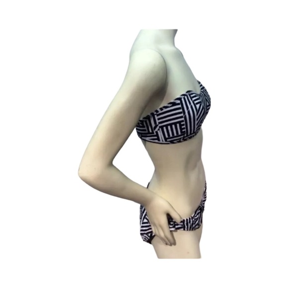 Lara Bingle Bikini Bandeau Top Size L Bottom XL - Picture 3 of 9